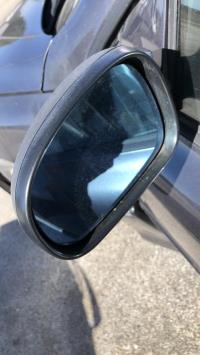 Retrovisor izquierdo