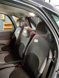 Asiento trasero izquierdo