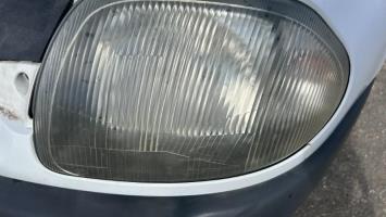 Optique avant principal gauche (feux)(phare)