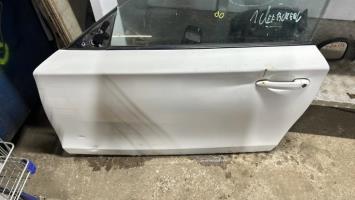 Porte avant gauche