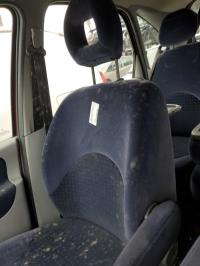Asiento delantero derecho