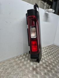 Fanale posteriore principale destro (luci)