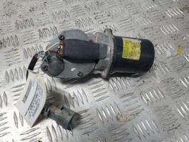 Moteur essuie glace avant