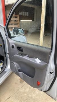 Panneau de porte avant droit