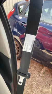 Ceinture avant gauche