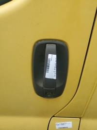 Poignee porte avant gauche