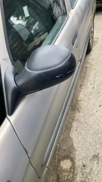 Retrovisor izquierdo