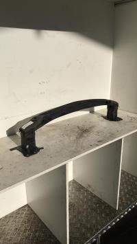 Renfort pare choc avant (traverse)
