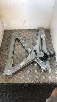 Leve vitre electrique avant droit
