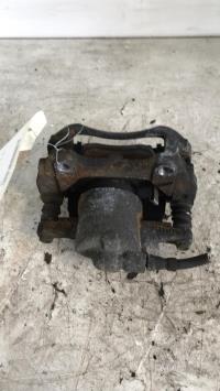 Etrier avant gauche (freinage)