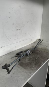 Moteur essuie glace avant