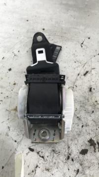 Ceinture arriere droit