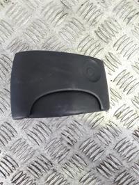 Poignee porte laterale droit