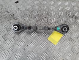 Bras de suspension superieur arriere droit