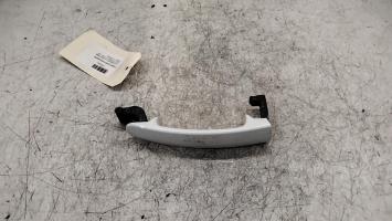 Poignee porte avant gauche