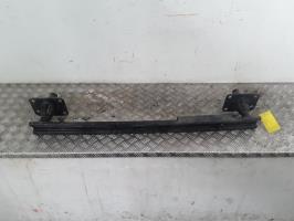 Renfort pare choc avant (traverse)