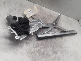 Elevalunas eléctrico delantero izquierdo