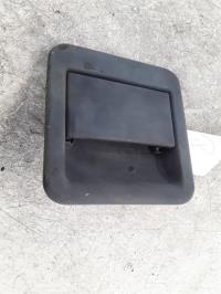 Poignee porte avant gauche