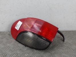 Fanale posteriore principale sinistro (luci)