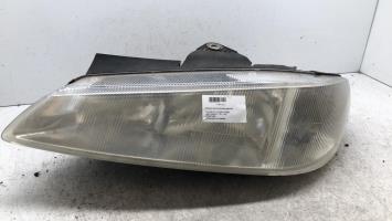 Gruppo ottico anteriore principale sinistro (luci)(faro)