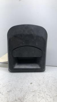 Poignee porte avant droit