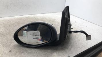 Retrovisor izquierdo