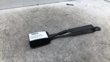 Aggancio cintura sicurezza anteriore destro