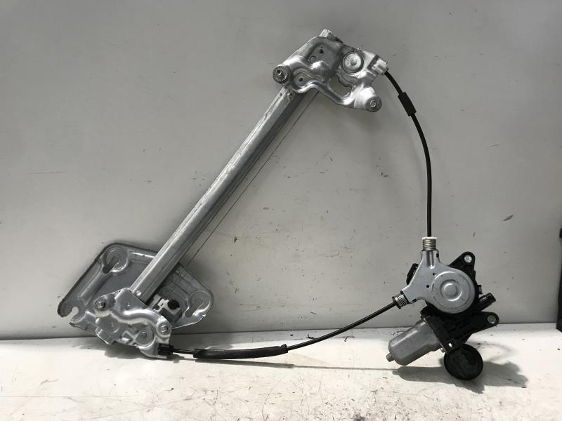 Leve vitre electrique avant droit