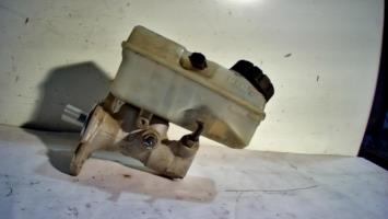 Maitre cylindre (freinage)