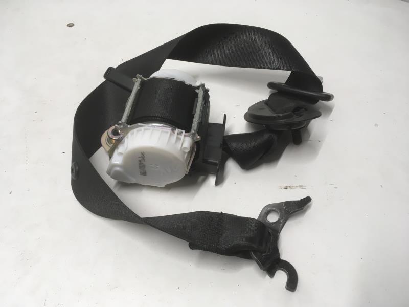 Ceinture avant gauche