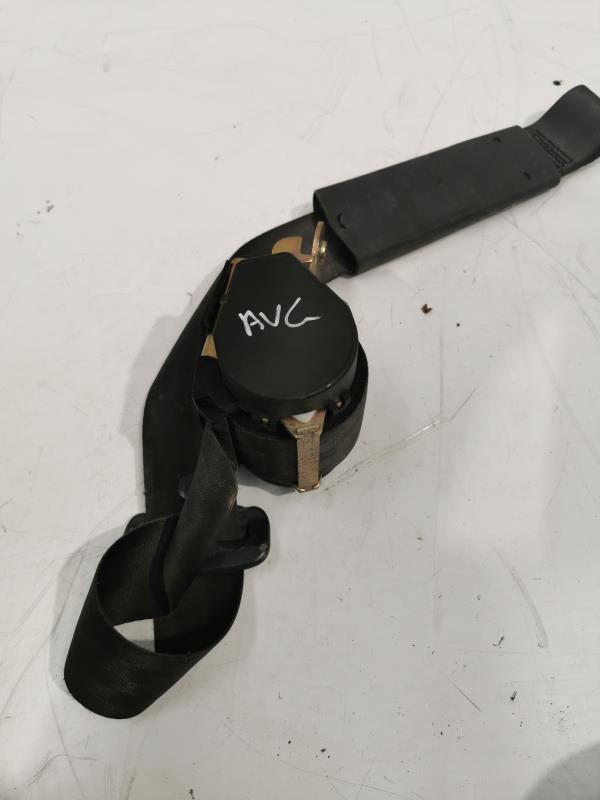 Ceinture avant gauche