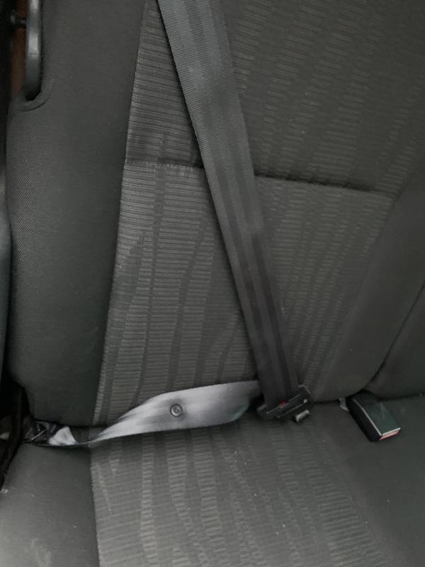 Ceinture arriere droit
