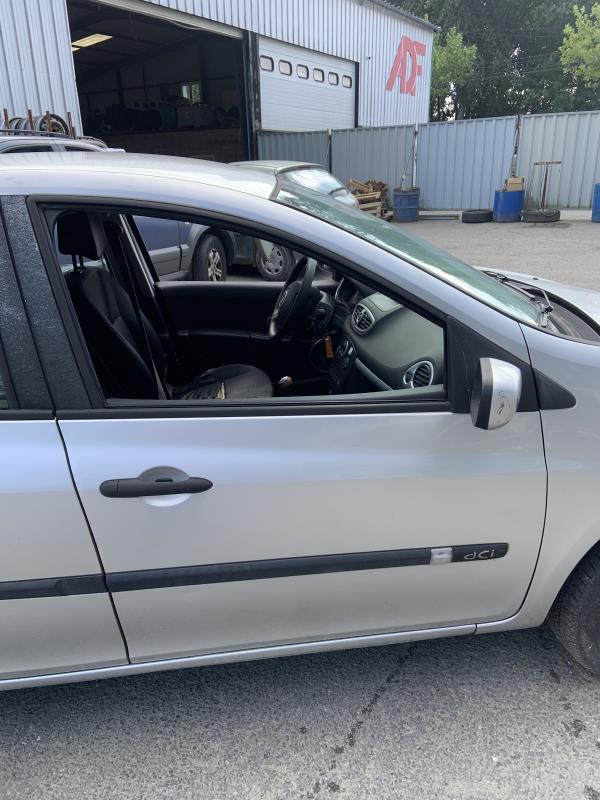 Leve vitre electrique avant droit