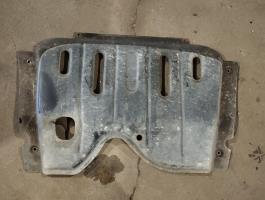 Cache sous moteur