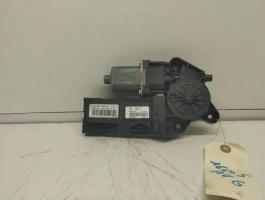 Moteur leve vitre avant gauche