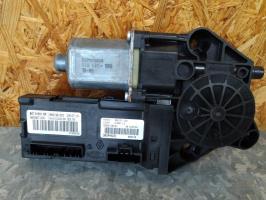 Motore alzacristalli anteriore sinistro