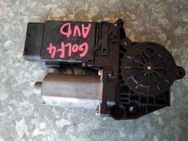 Moteur leve vitre avant gauche