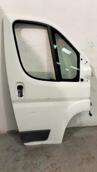 Porte avant droit