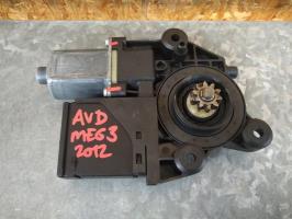 Moteur leve vitre avant droit