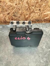 Blocco ABS (antibloccaggio freni)
