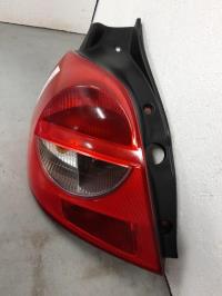 Fanale posteriore principale sinistro (luci)