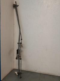 Moteur essuie glace avant