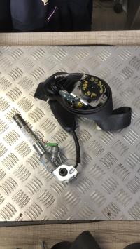 Ceinture avant gauche