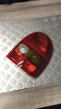 Fanale posteriore principale destro (luci)