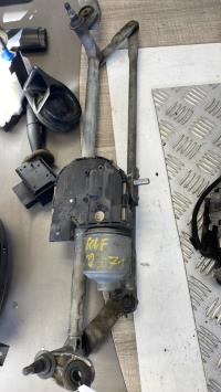 Moteur essuie glace avant
