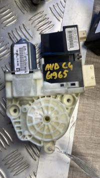 Moteur leve vitre avant droit
