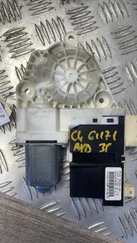 Moteur leve vitre avant droit