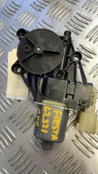 Moteur leve vitre avant gauche