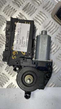 Moteur leve vitre avant gauche