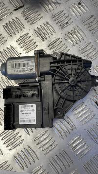 Moteur leve vitre avant gauche